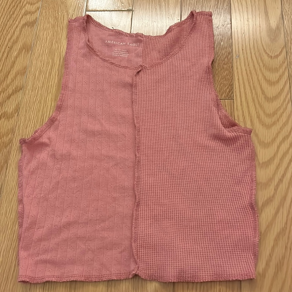 pink high neck two sided tank top!